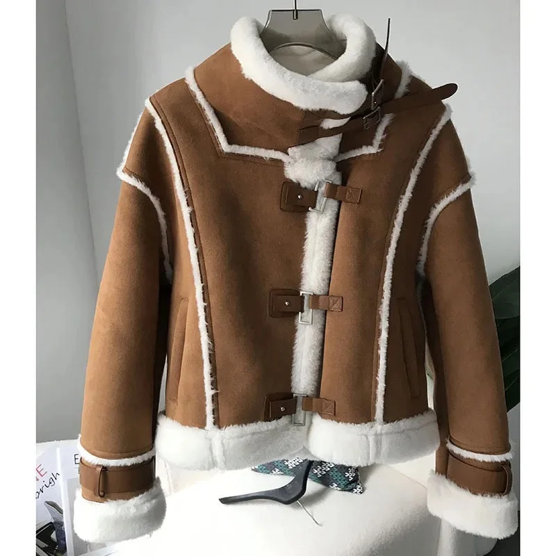 Luxurious Women's Genuine Sheepskin Coat